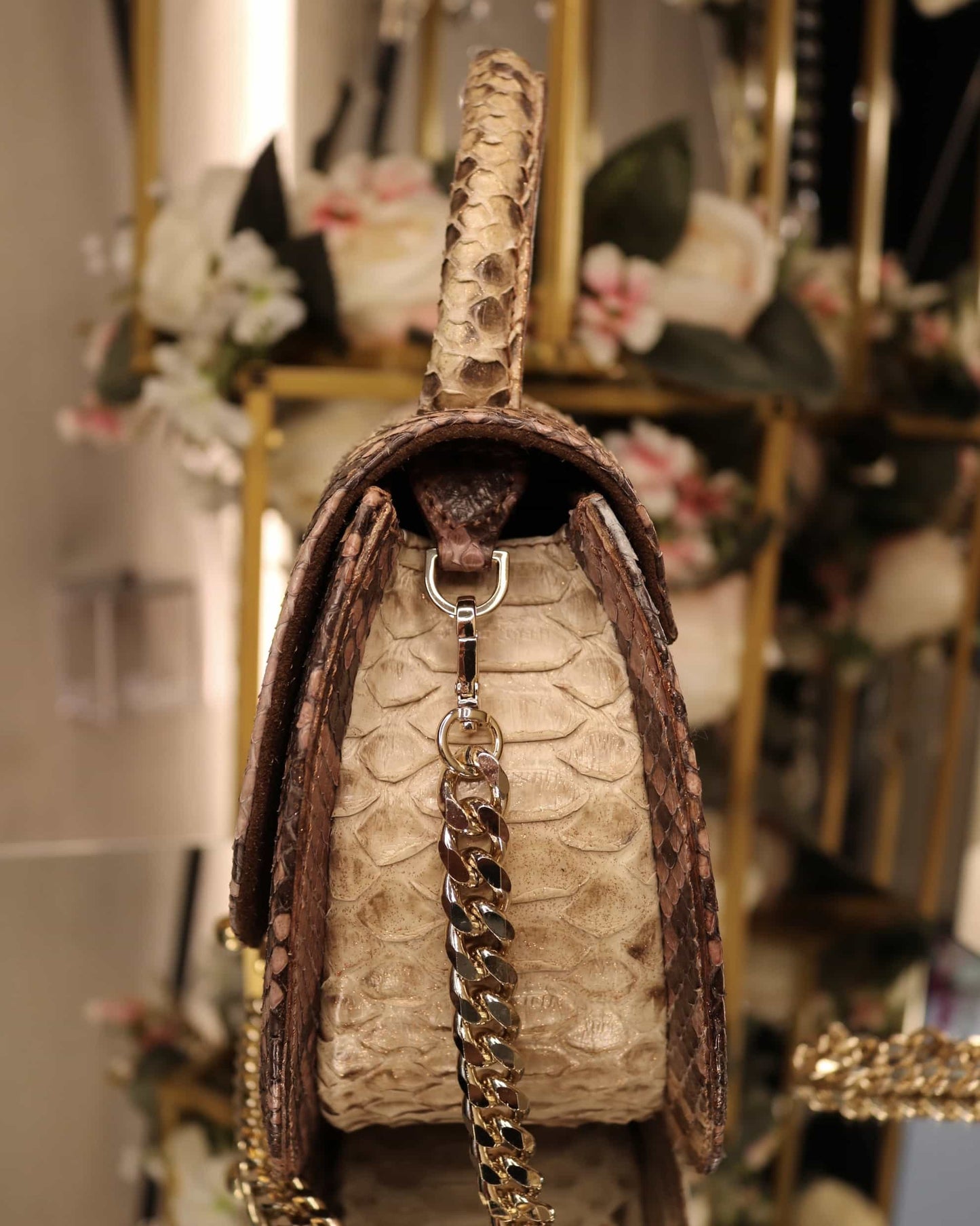 Ghibli Python-Tasche Designer-Unikat – Ansicht 3 | United Queens