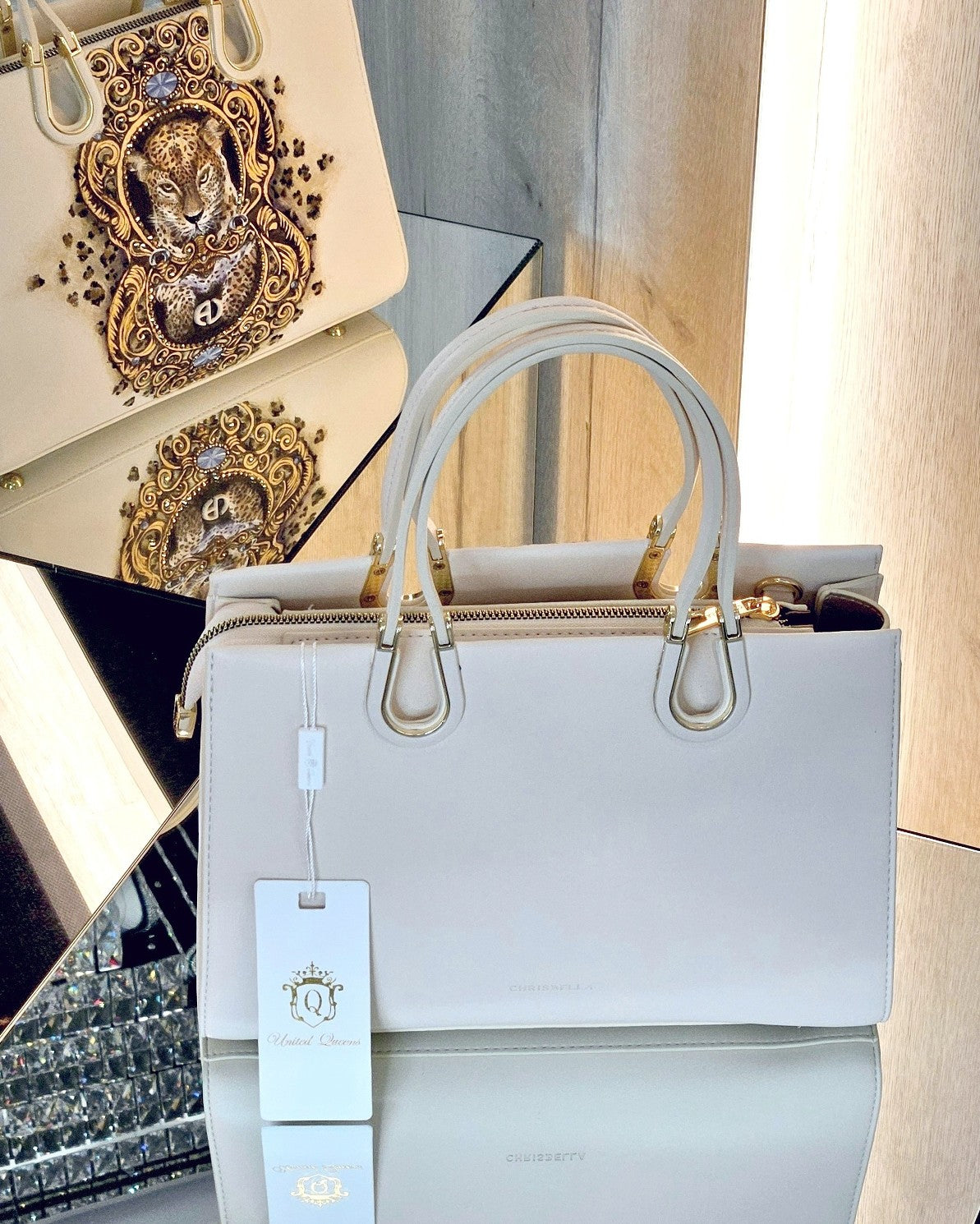 Bemalte Tasche Leomotiv – Ansicht 8 | United Queens