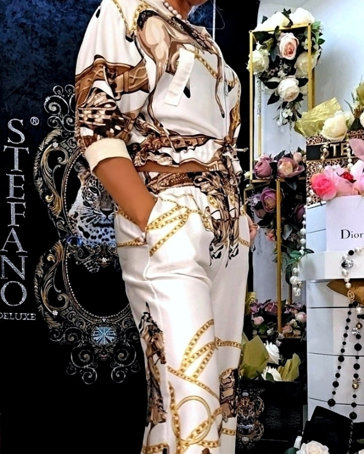 Extravagante Satinjacke