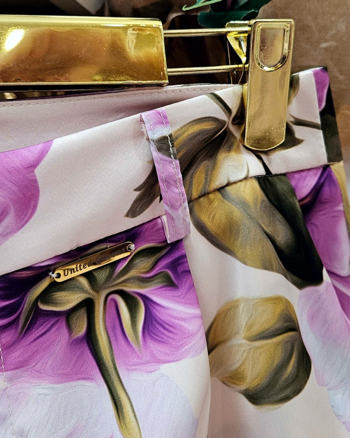 Satin Blumenhose, Bundfalten – Ansicht 10 | United Queens