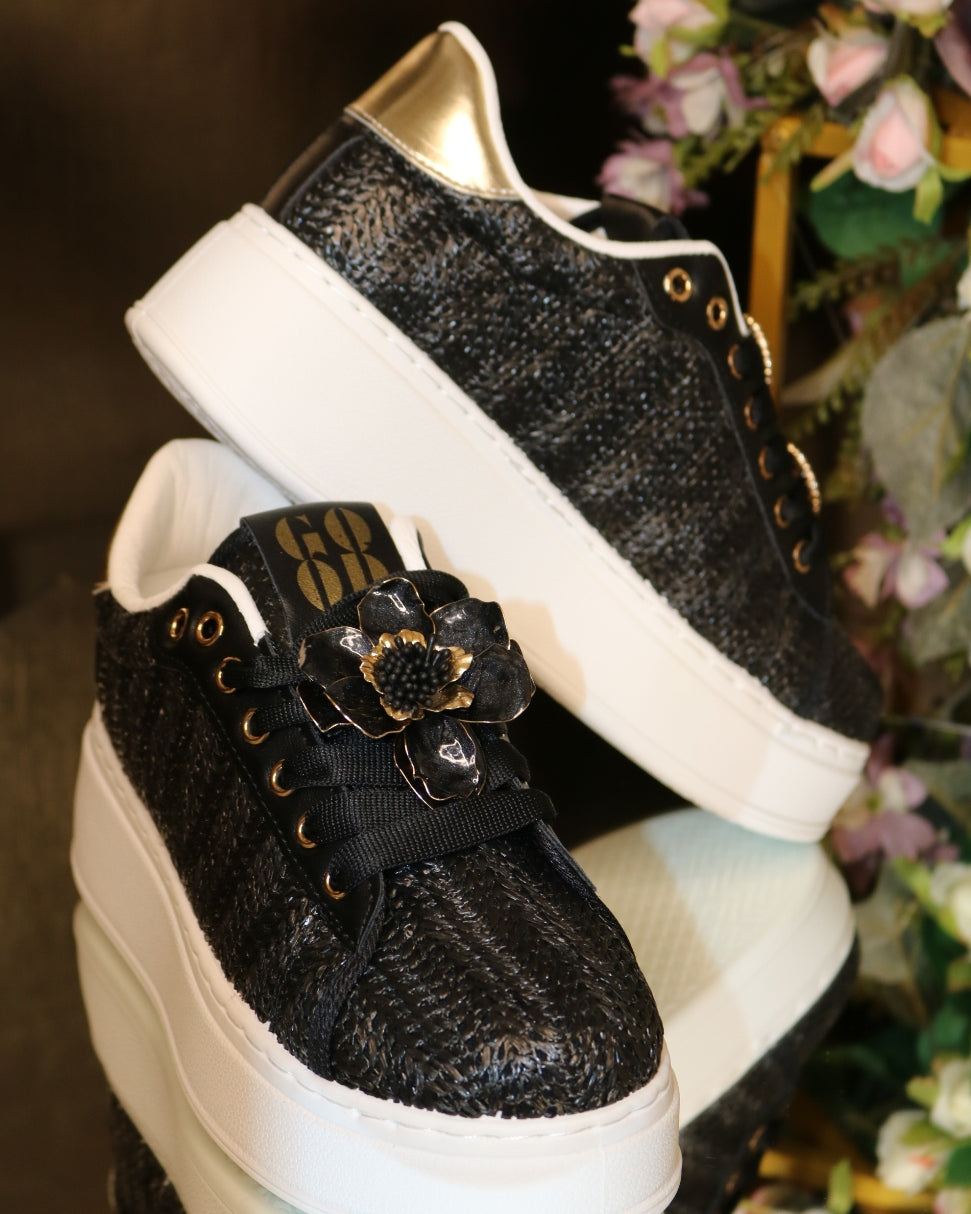 Schuhe mit Blumen-Design – Ansicht 5 | United Queens