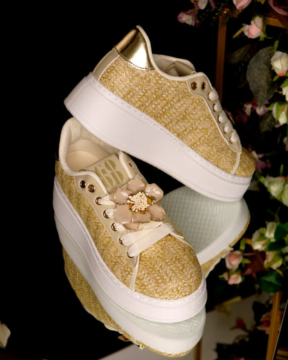 Schuhe mit Blumen-Design – Ansicht 7 | United Queens