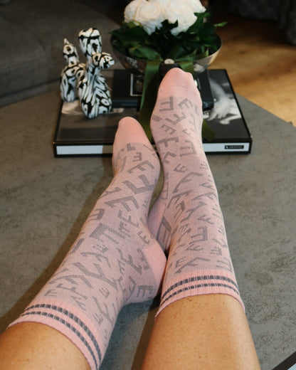 Socken in 5 Farben – Ansicht 5 | United Queens