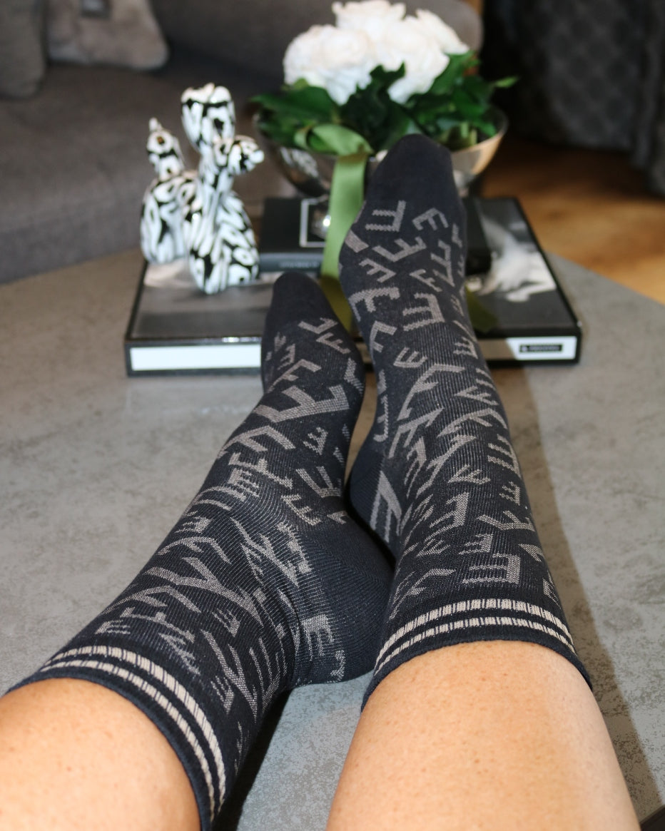 Socken in 5 Farben – Ansicht 6 | United Queens