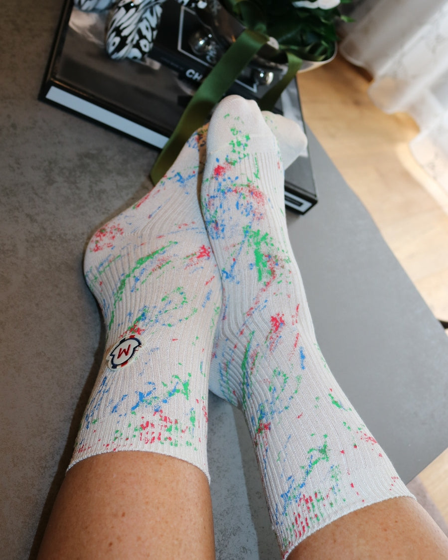 Socken Schwarz & Weiß – Ansicht 3 | United Queens