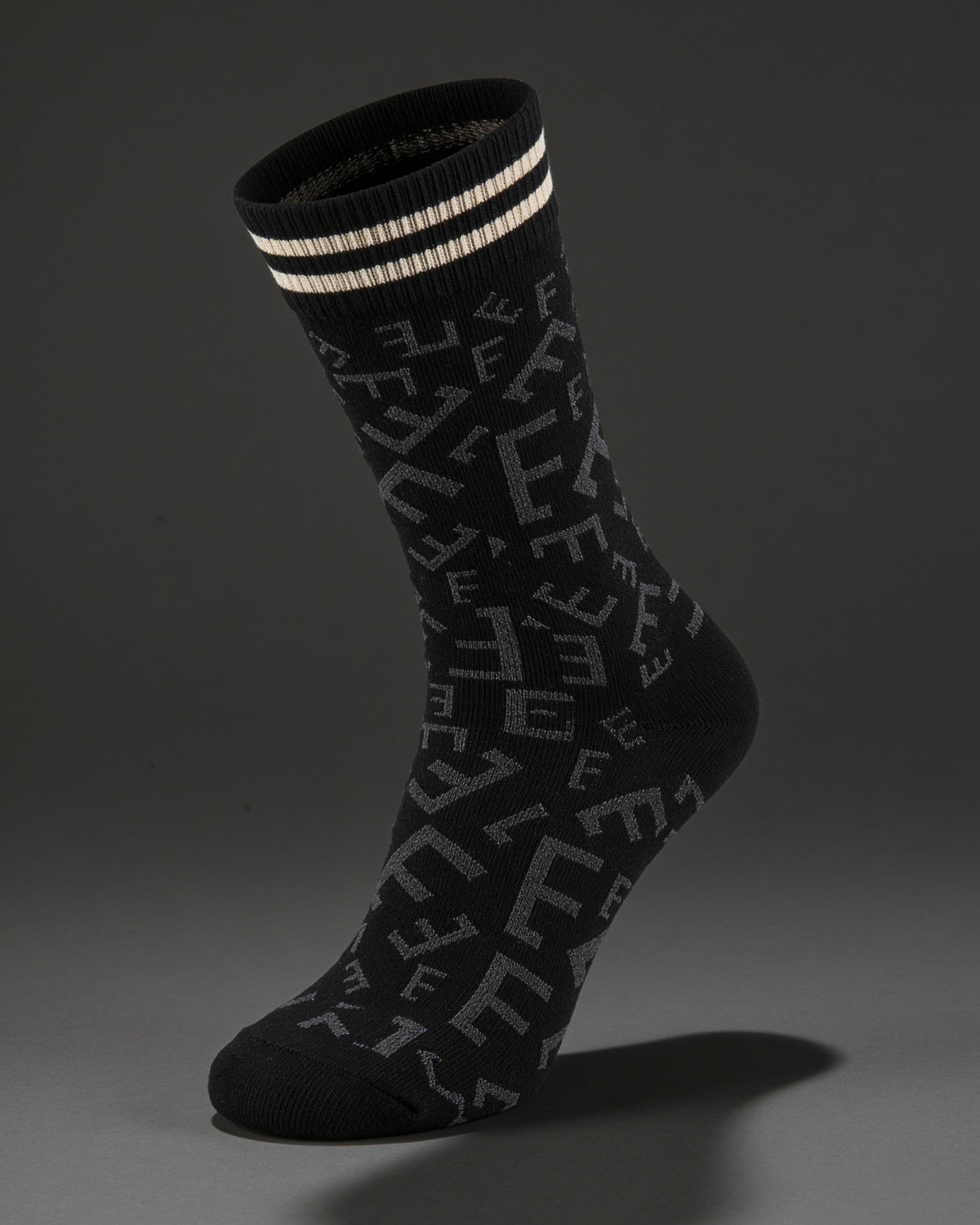 Feminin Schwarze Socken [AI]