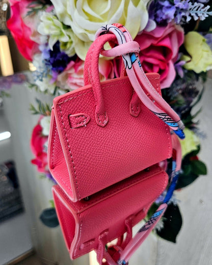 Mini-Tasche Anhänger – Ansicht 6 | United Queens